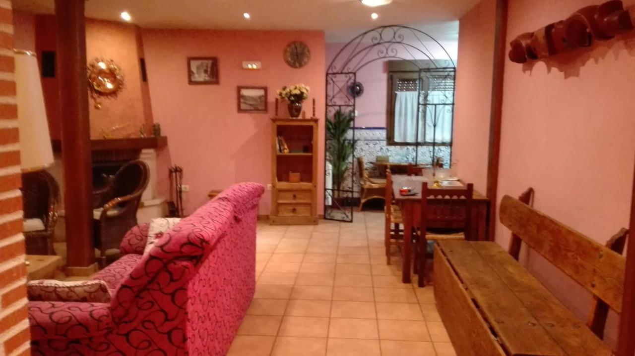 Apartmán La Casa Madrona Villacastín Exteriér fotografie